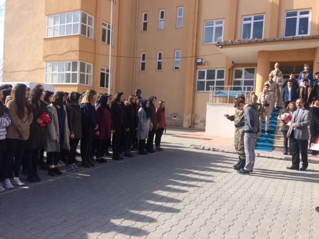 Kütahya'da öğrenciler komando yemini etti